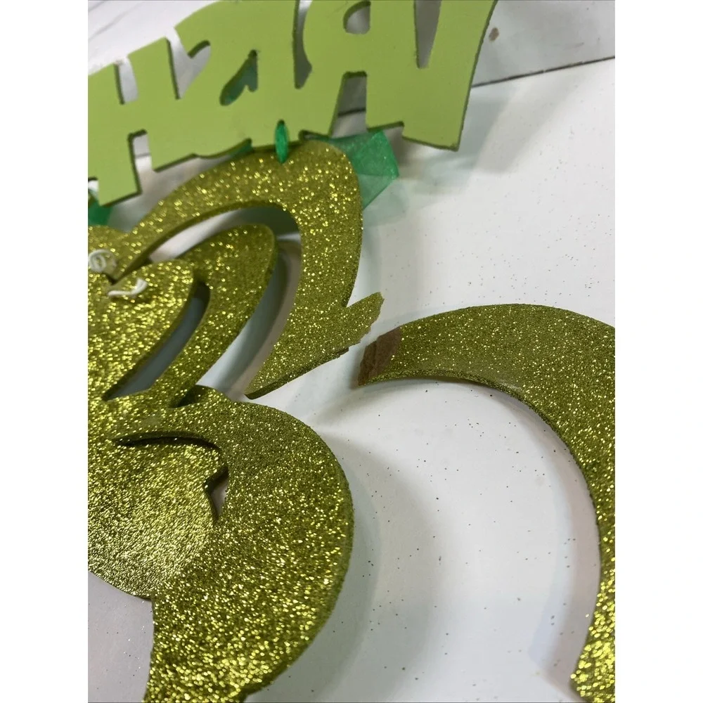 Happy Irish Day Shamrock Wall Plaques/Door Sign ~ Set Of‎ 2 ~ 1 With Defect